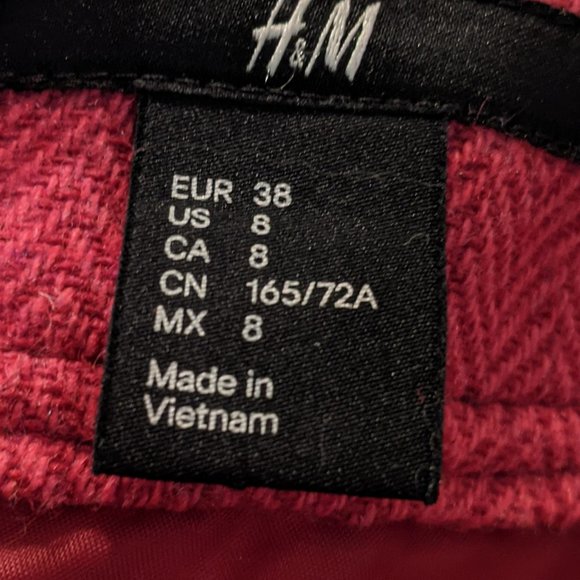 H&M Hot Pink Chevron Print Mini Skirt - Picture 3 of 5